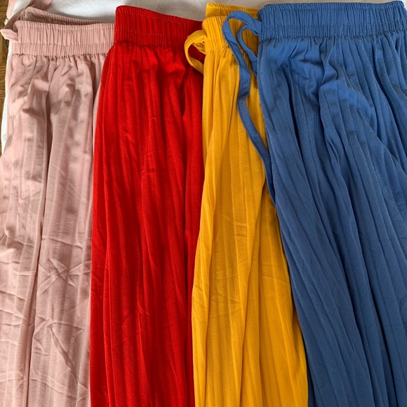 ✨PARIS✨ Fabulous accordion pleats wide leg pants - Picture 2 of 4